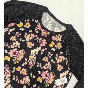 NWT Torrid Super Soft Plush Floral Black Raglan Lace Long Sleeve Sweater Size 2
